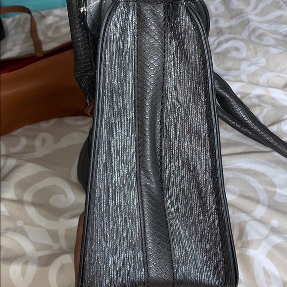 Purse - Picture 5 of 5